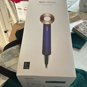 BRAND NEW DYSON SUPERSONIC HAIR DRYER W/ TRAVEL CASE